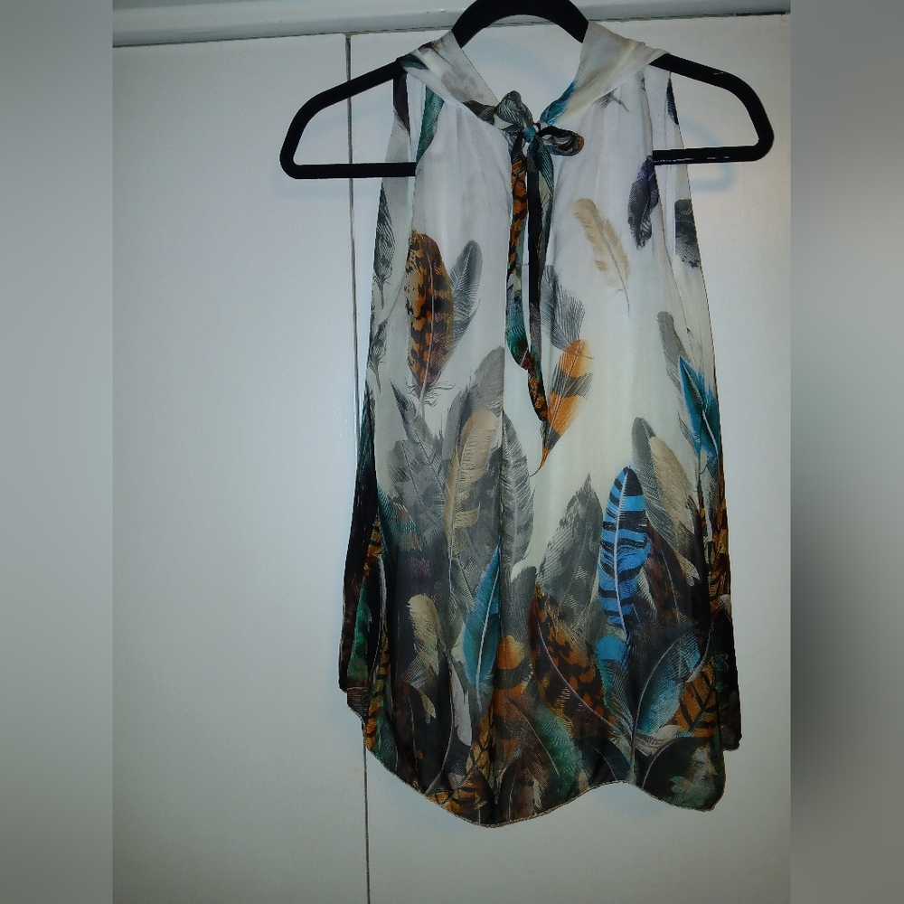 Helena Elegant White Top